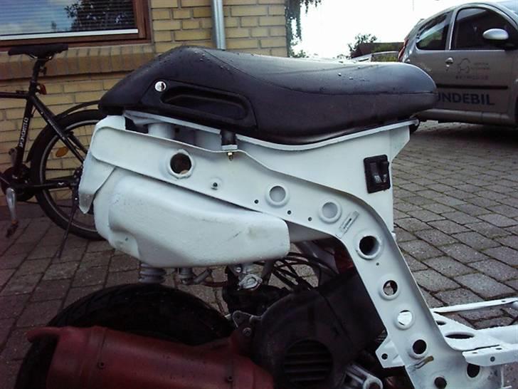 Piaggio zip. anthena. naked! billede 3