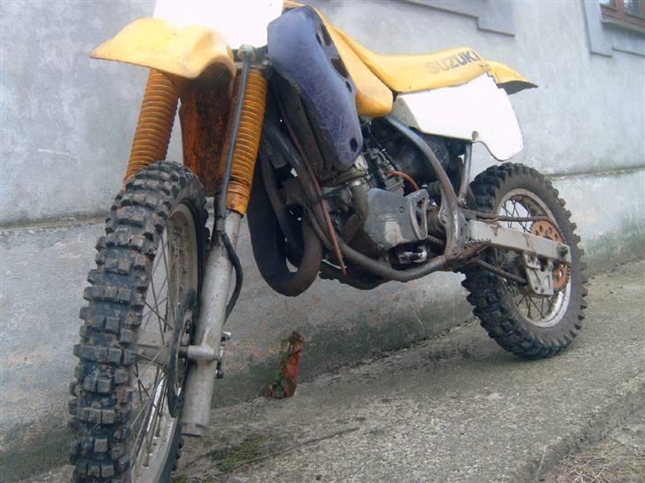 Suzuki rm82 billede 6