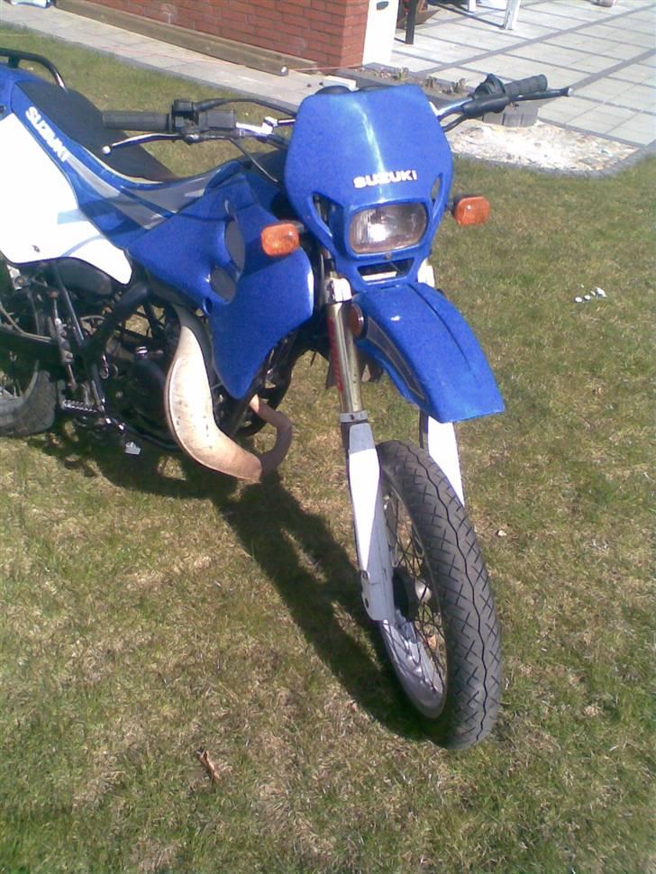 Suzuki smx     ||-byttet-|| - så er jeg startet på projektet... bliver sendt til sandblæser i uge 32.. billede 6