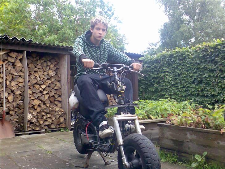 Aprilia RaLLy (Byttet med Maxi) - mig..  billede 1