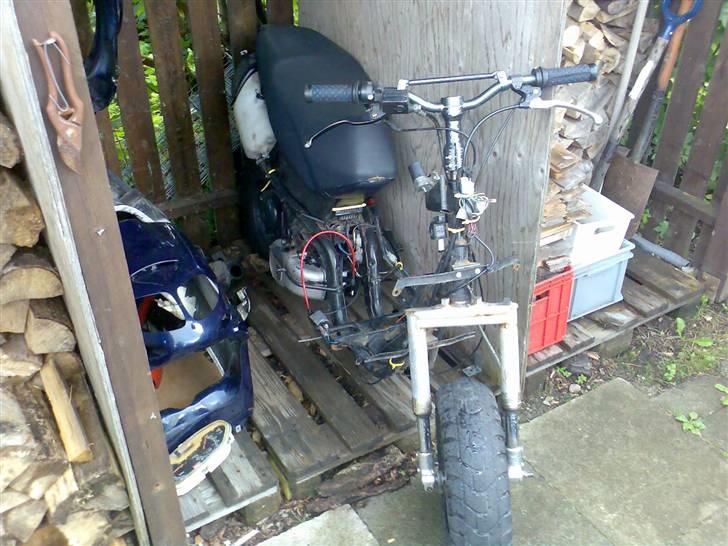 Aprilia RaLLy (Byttet med Maxi) billede 2