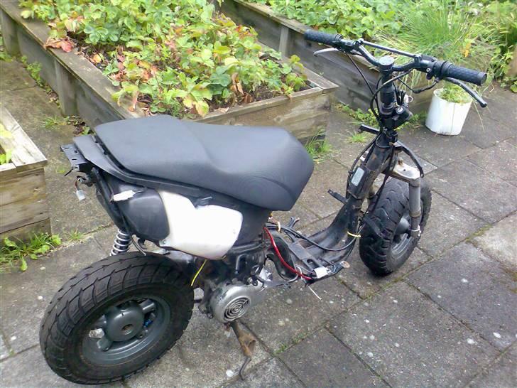 Aprilia RaLLy (Byttet med Maxi) billede 5