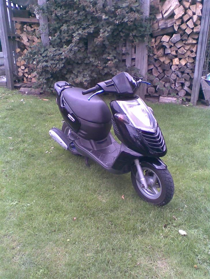 Aprilia Sonic billede 2