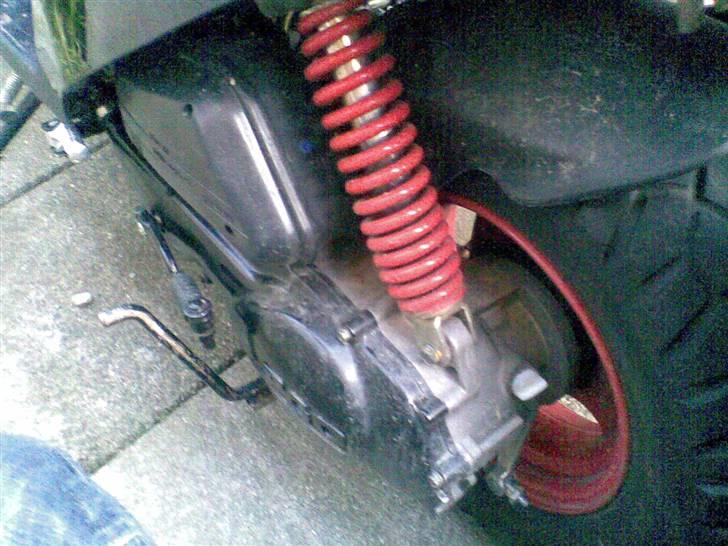 PGO hot 50 SOLGT 7 kilo :') - little dirty :p billede 9