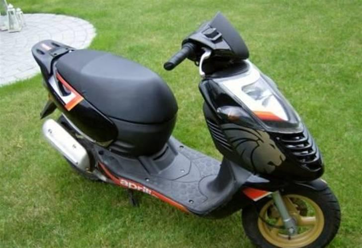 Aprilia Sonic billede 2