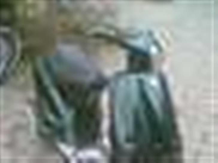 Piaggio zip SOLGT/BYTTET - zipen samlet ( før jeg gik igang med den) billede 1