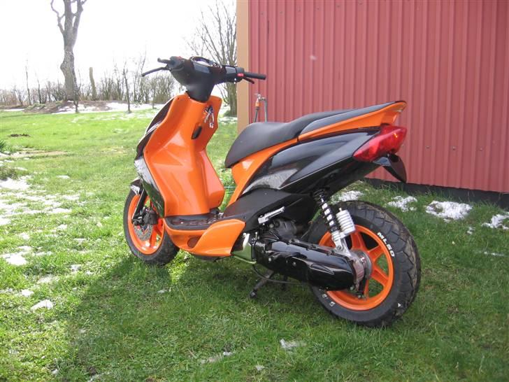 Yamaha " Jog R " Solgt billede 3