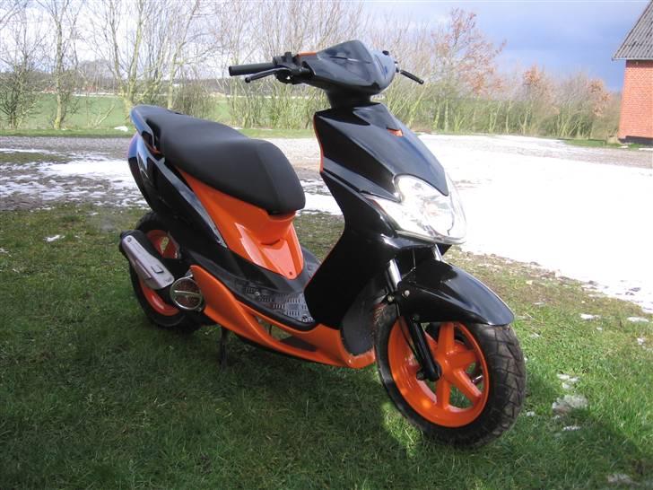 Yamaha " Jog R " Solgt billede 6