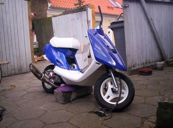 Yamaha jog lc  til salg billede 15