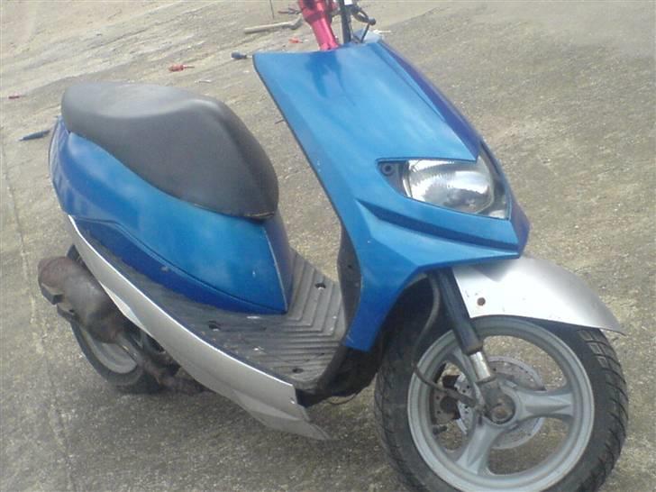 Suzuki Estilete  billede 1