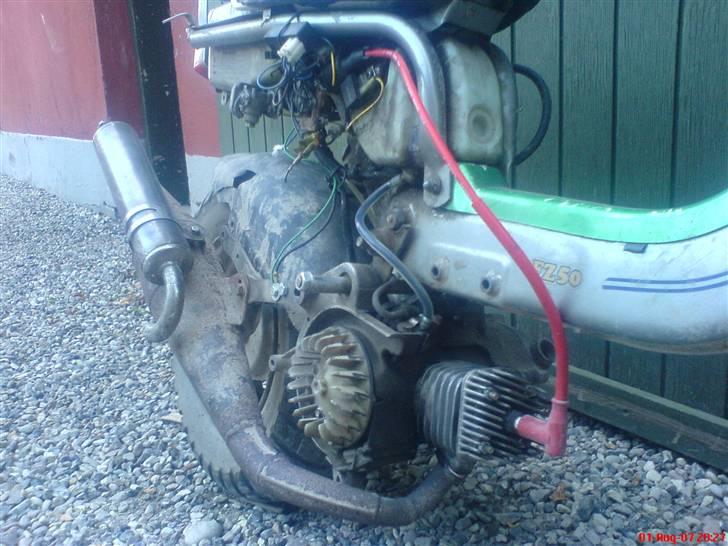 Suzuki Fz50 med PGO hot 50 motor billede 13