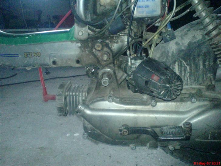 Suzuki Fz50 med PGO hot 50 motor billede 14