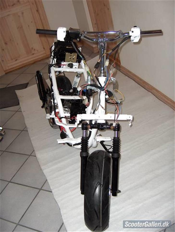 PGO Hot 50 (SOLGT) billede 10