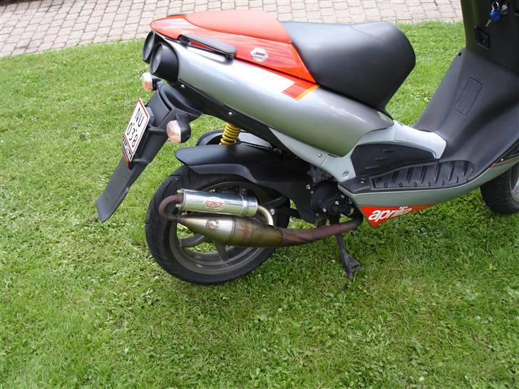 Aprilia SR 50 Ditech SOLGT billede 4
