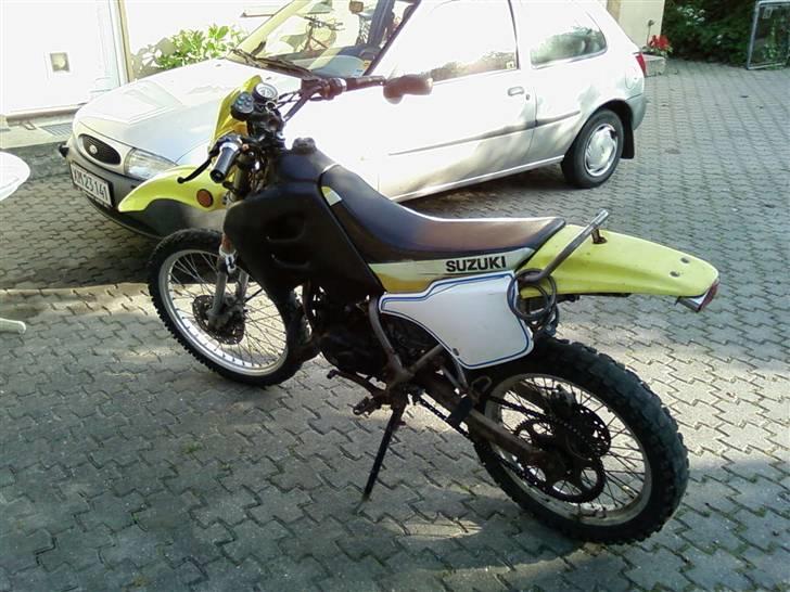 Suzuki RMX (SOLGT) billede 3