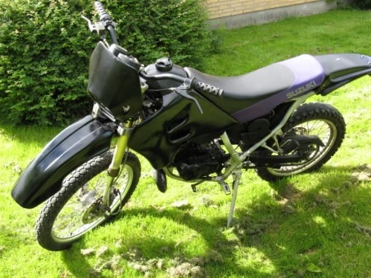 Suzuki rmx 50