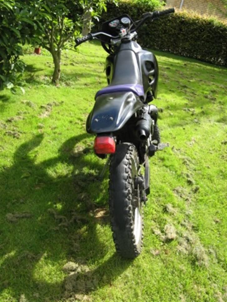 Suzuki RMX 50 *SOLGT* - Bag fra billede 5