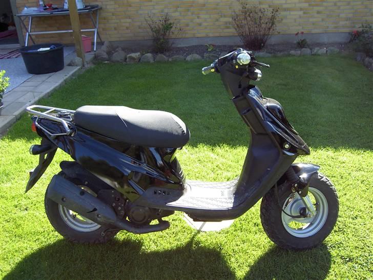 PGO Hot50 *Black Project* :D - Som den står nu billede 3