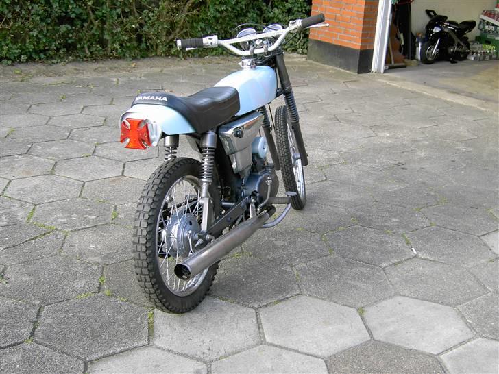 Yamaha 4 gear (solgt) billede 1