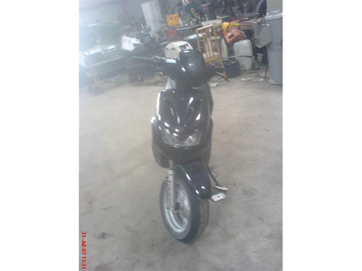 {{currentPhoto.altText}} billede {{currentPhoto.number}}