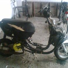 Aprilia Sonic LC[SOLGT]