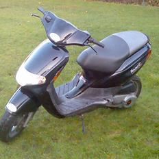 Derbi Atlantis ## SOLGT ##