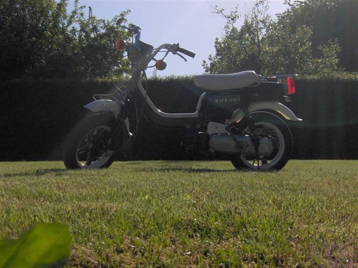 Suzuki Fz50 (SOLGT) billede 2