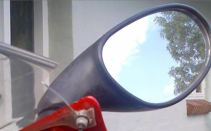 Cagiva Mito      ****SOLGT***** - Skade på venster side at klart plast i frontskjold billede 10