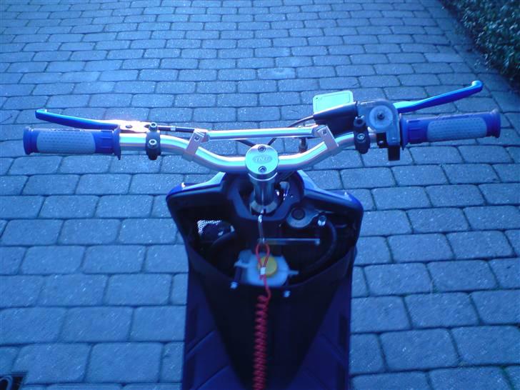 Yamaha Jog as Ts SOLGT billede 6