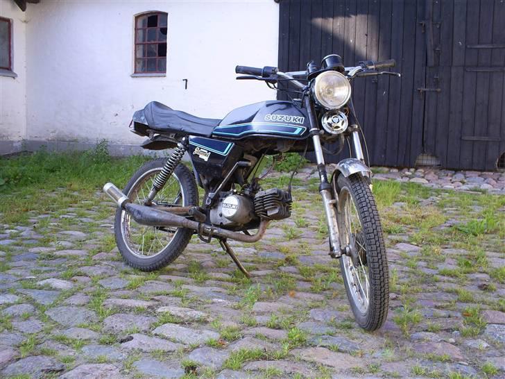 Suzuki samurai DM 50 SOLGT billede 1