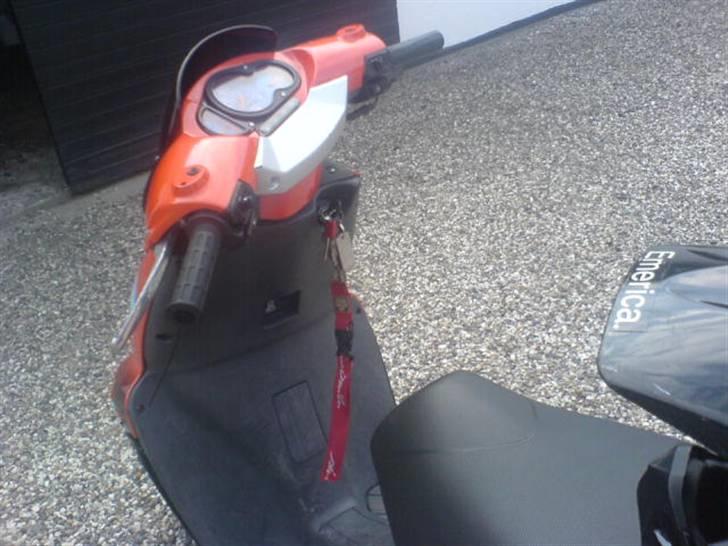 Aprilia SR50 Stealth billede 10