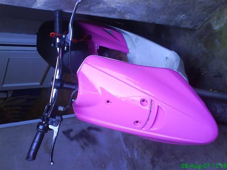 Yamaha JOG LC (Pink lady) 20,7HK billede 3