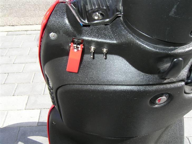 Aprilia sonic GP MS (SOLGT) - Kontakter til Dioder billede 7