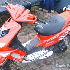 Peugeot speedfight2 solgt