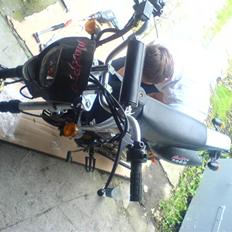 Sinski maxpro motard