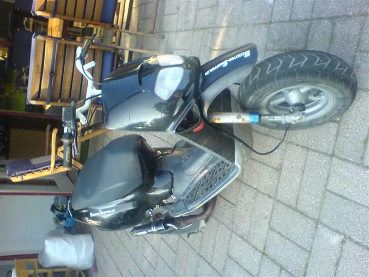 Aprilia rally før billede 3