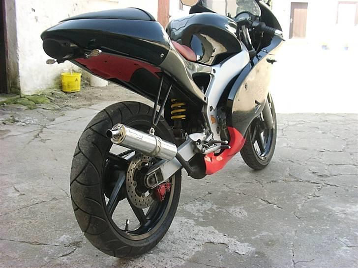 Aprilia RS 50(Solgt) billede 3