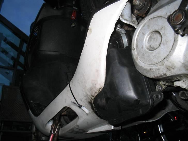 Aprilia sonic SOLGT billede 3