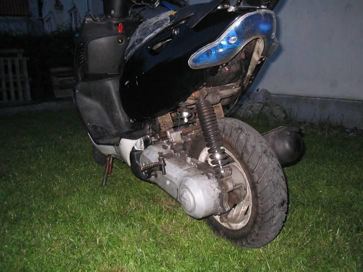 Aprilia sonic SOLGT billede 8