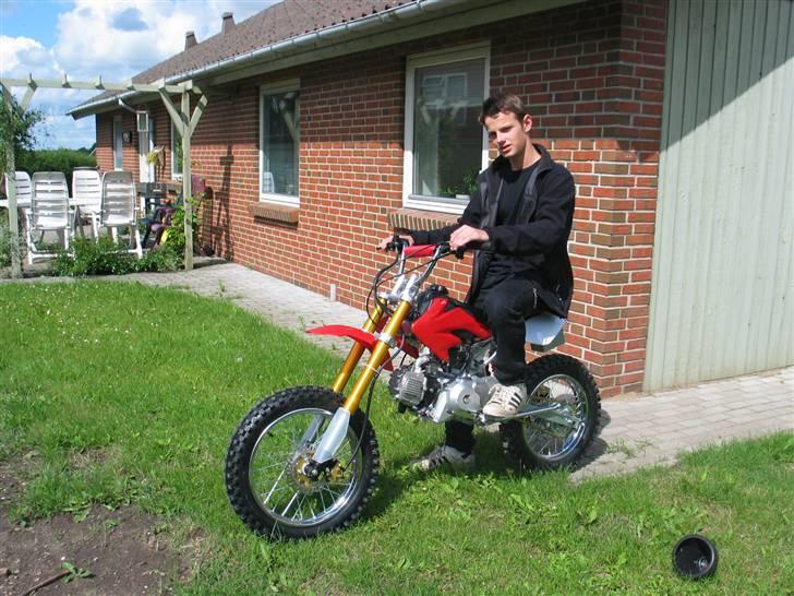 MiniBike Crosser 110cc DD - Op på Svinet vrid øret  og så afsted billede 9