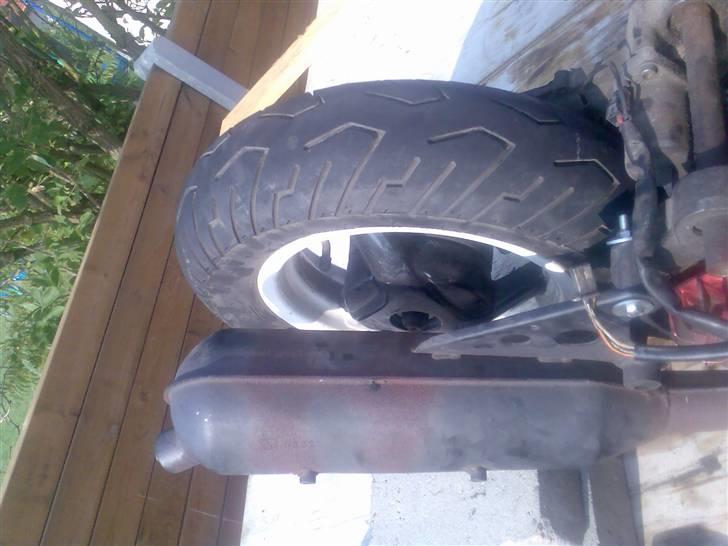 Yamaha Space :D (SOLGT) - Fælg og udstødning billede 11