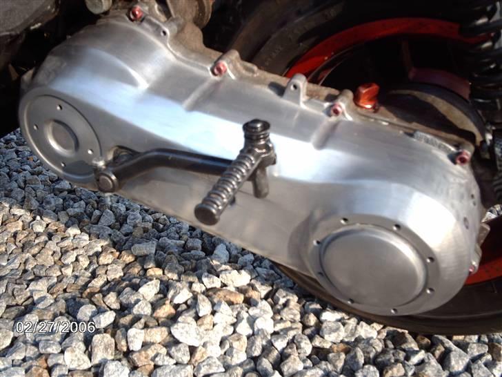 Aprilia sonic<3 :) byttet - efter jeg lige gav det en lille omgang :)...dagen efter jeg havde fået den :) billede 12