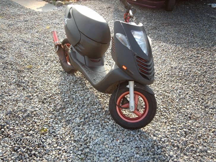 Aprilia sonic<3 :) byttet - dagen efter jeg havde fået den :) billede 14