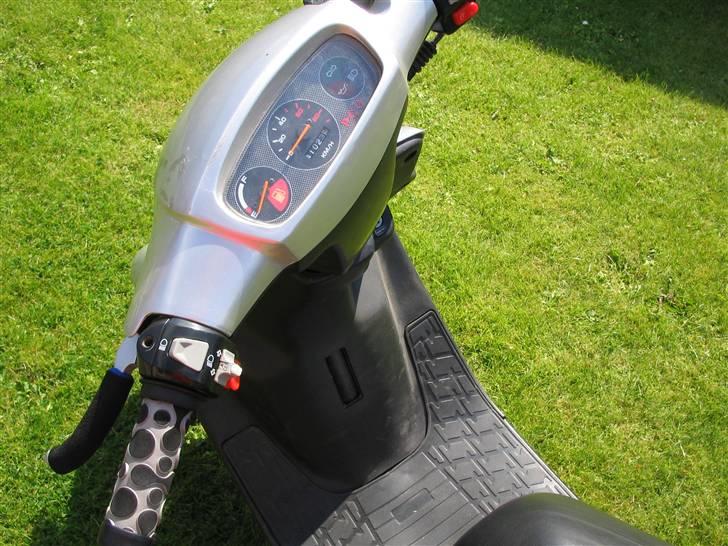 PGO hot 50 billede 4