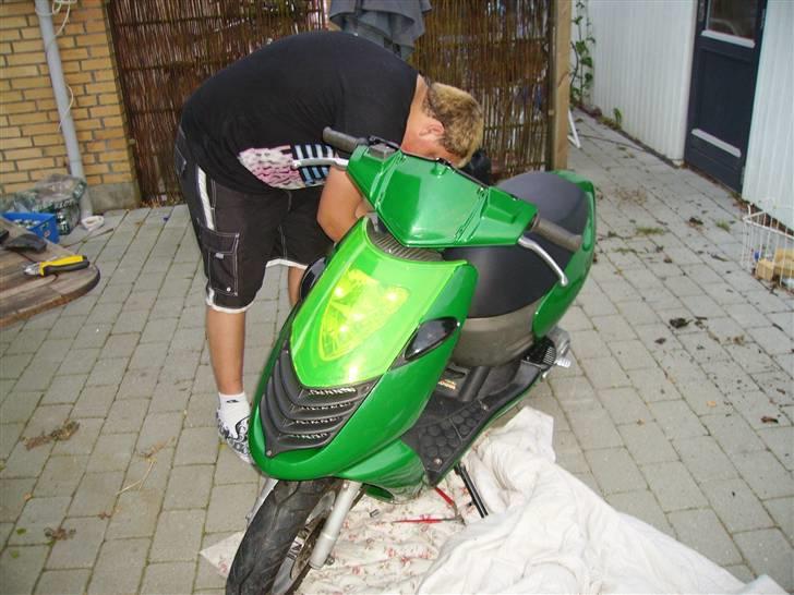 Aprilia sonic SOLGT billede 1