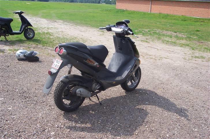 Aprilia SR50 *SOLGT* billede 4