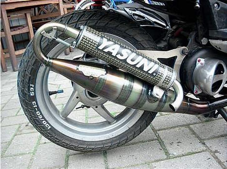 Aprilia   rally SOLGT, ;( billede 2