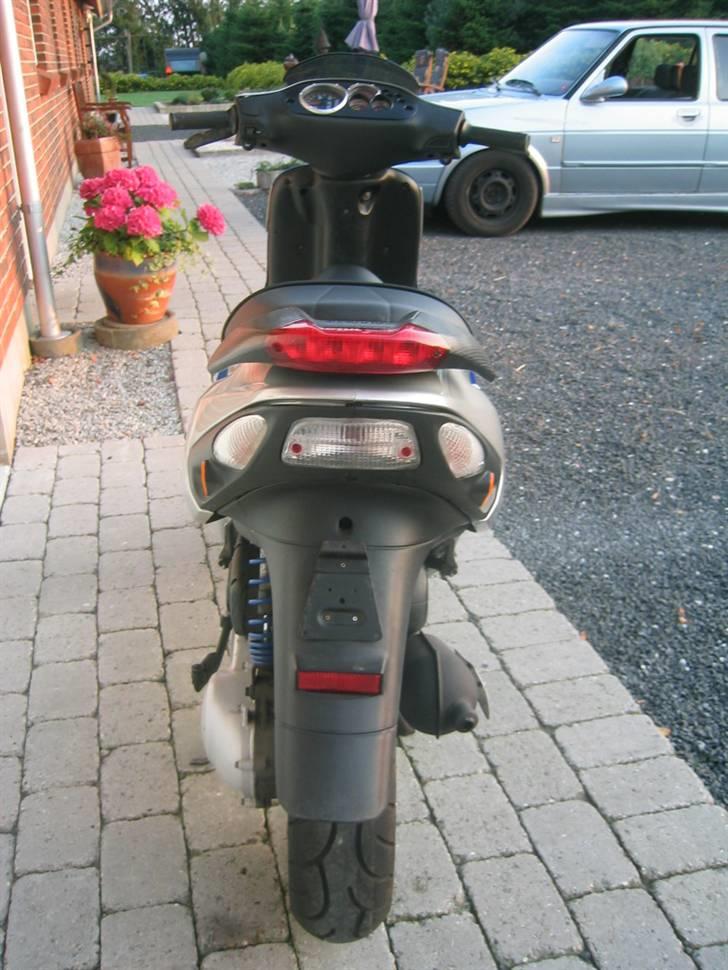 Piaggio NRG MC3 sport solgt billede 9