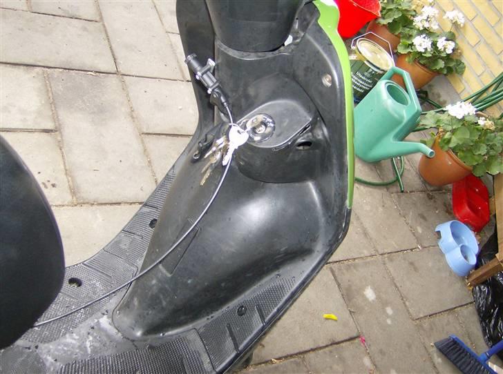 Yamaha jog space før solgt billede 3