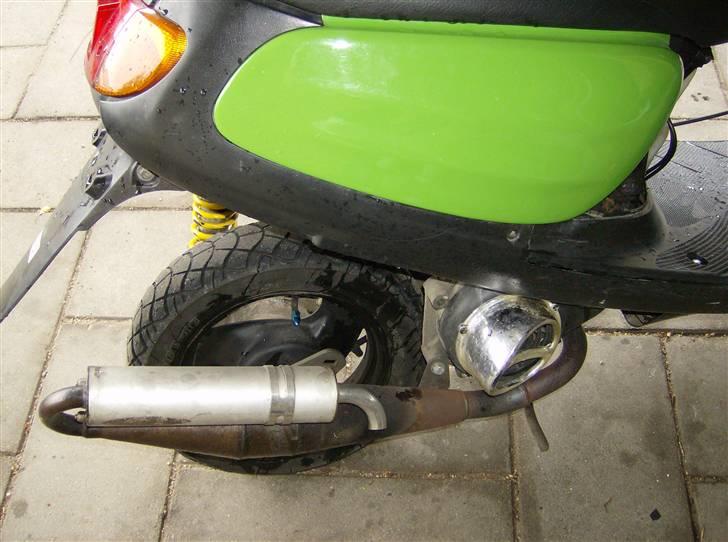 Yamaha jog space før solgt billede 10